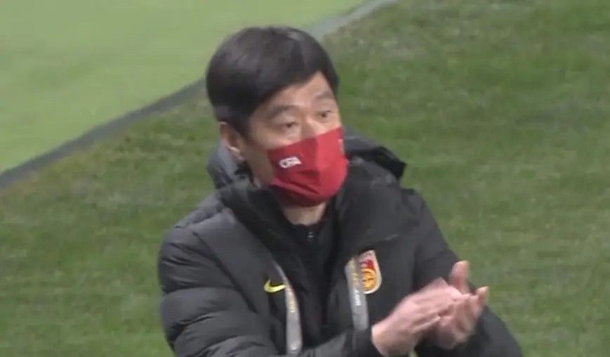 而且他还有很多关于球队问题需要回答，包括桑乔、转会、训练以及球队发展。